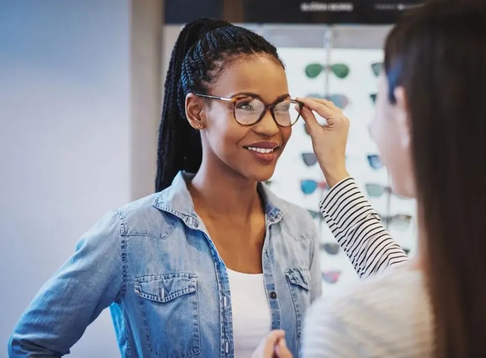 woman getting eye glasses